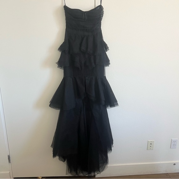 NWOT! Michael Costello x REVOLVE Alai Gown in Black - Picture 5 of 6